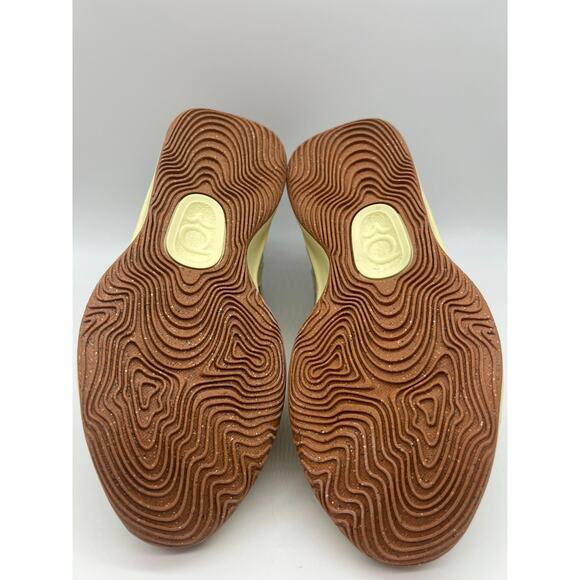 Nike KD18 Beyond the Game Men's Size 6.5 Basketball IH2367 100 New - Picture 4 of 16